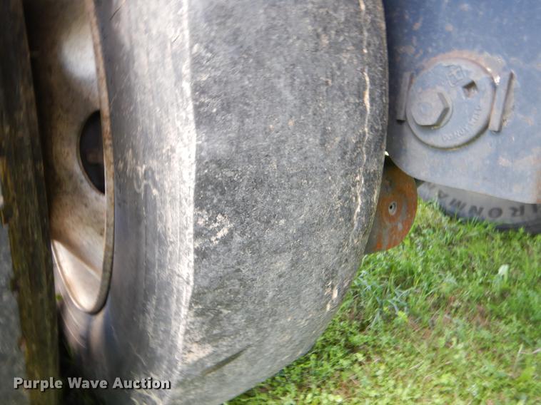 image for item FH9298 2001 Transcraft Super Beam flatbed trailer