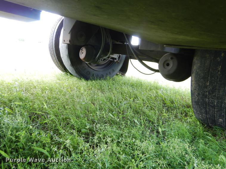 image for item FH9298 2001 Transcraft Super Beam flatbed trailer