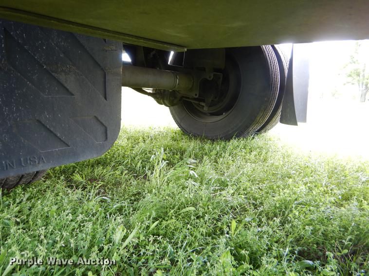 image for item FH9298 2001 Transcraft Super Beam flatbed trailer