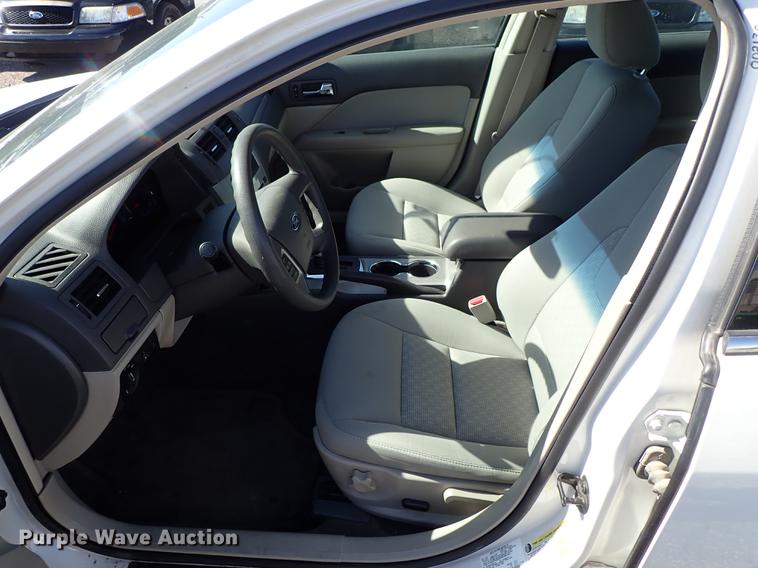 image for item DF1015 2010 Ford Fusion SE