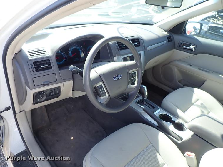 image for item DF1015 2010 Ford Fusion SE