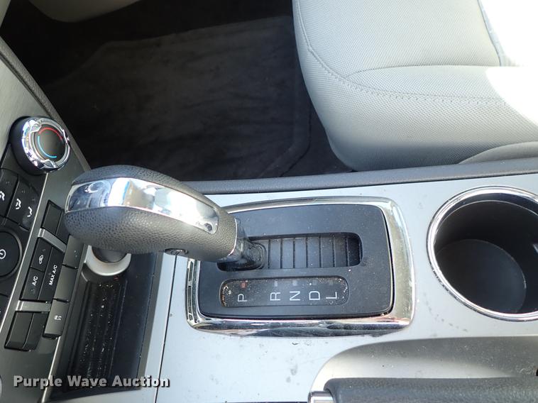 image for item DF1015 2010 Ford Fusion SE