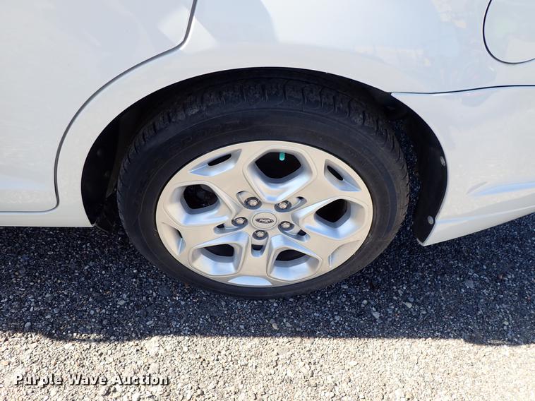 image for item DF1015 2010 Ford Fusion SE