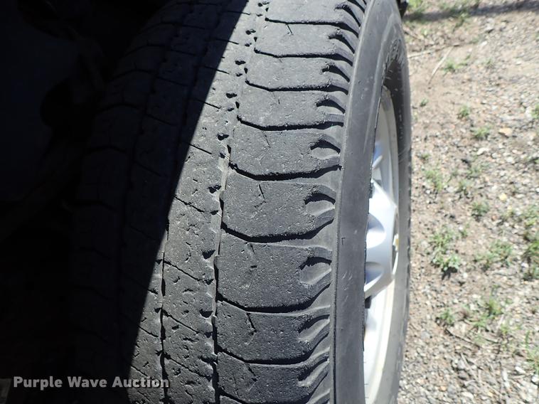 image for item DF1028 2011 Chevrolet Silverado 2500HD Ext. Cab pickup truck