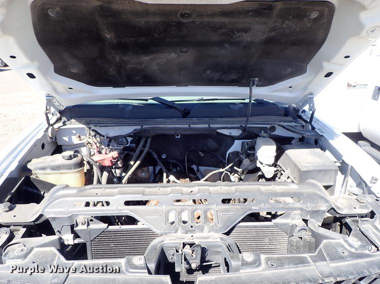 image for item DF1028 2011 Chevrolet Silverado 2500HD Ext. Cab pickup truck