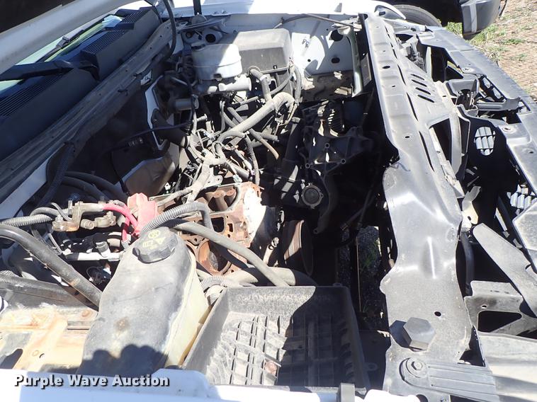 image for item DF1028 2011 Chevrolet Silverado 2500HD Ext. Cab pickup truck