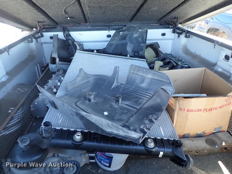 image for item DF1028 2011 Chevrolet Silverado 2500HD Ext. Cab pickup truck