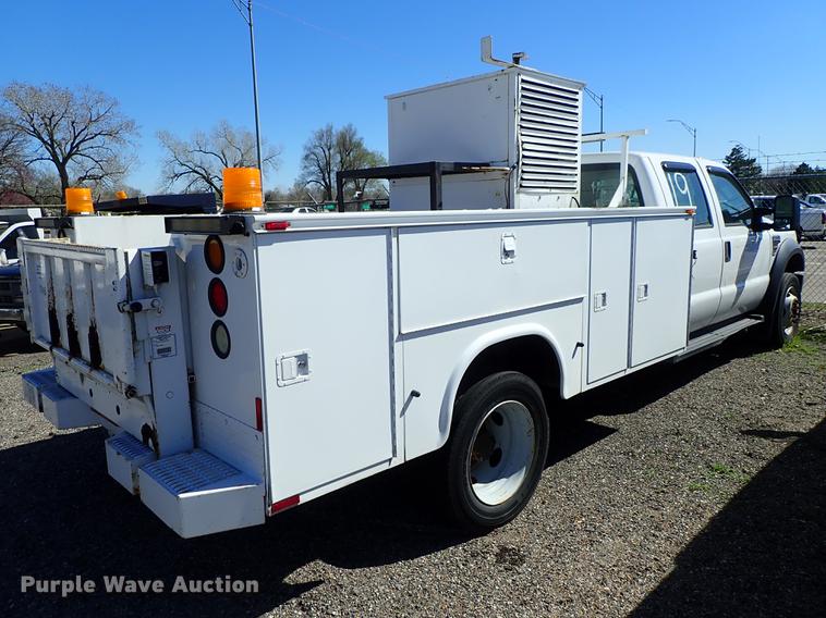 image for item DF1029 2008 Ford F550 Super Duty XL Crew Cab utility truck