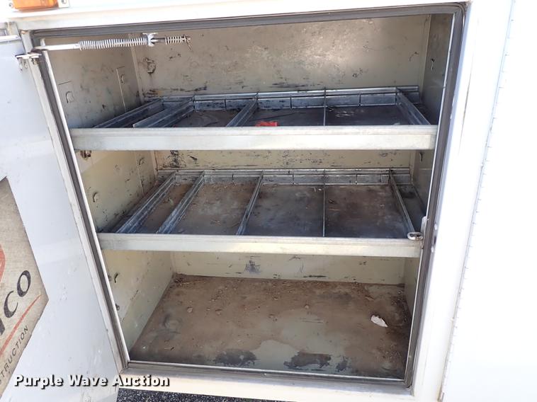 image for item DF1029 2008 Ford F550 Super Duty XL Crew Cab utility truck