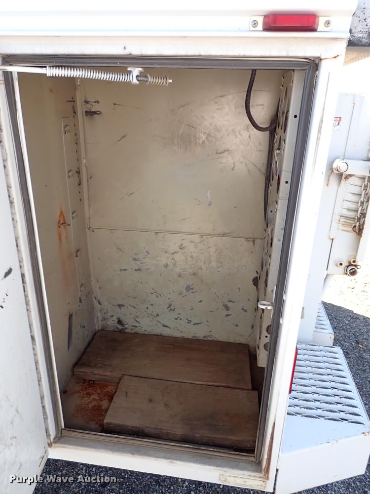 image for item DF1029 2008 Ford F550 Super Duty XL Crew Cab utility truck