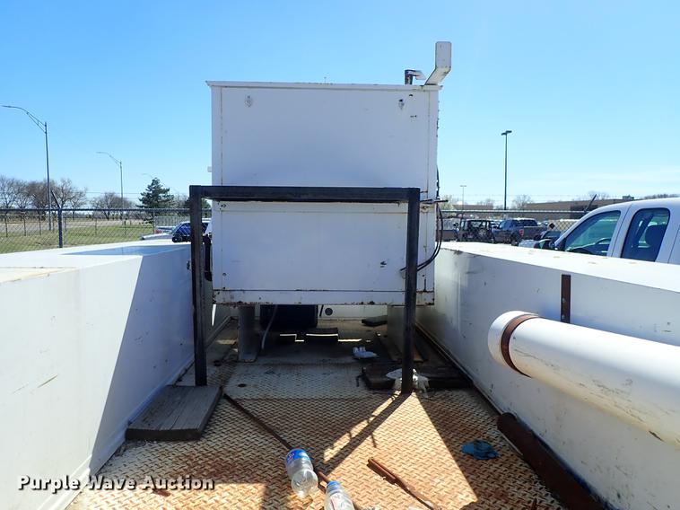 image for item DF1029 2008 Ford F550 Super Duty XL Crew Cab utility truck