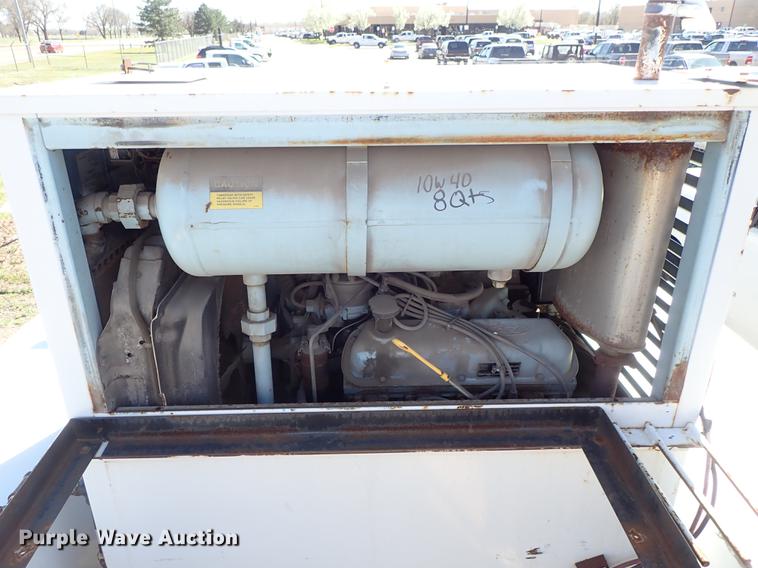 image for item DF1029 2008 Ford F550 Super Duty XL Crew Cab utility truck