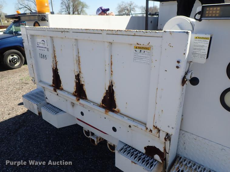 image for item DF1029 2008 Ford F550 Super Duty XL Crew Cab utility truck