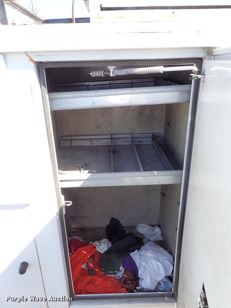 image for item DF1029 2008 Ford F550 Super Duty XL Crew Cab utility truck