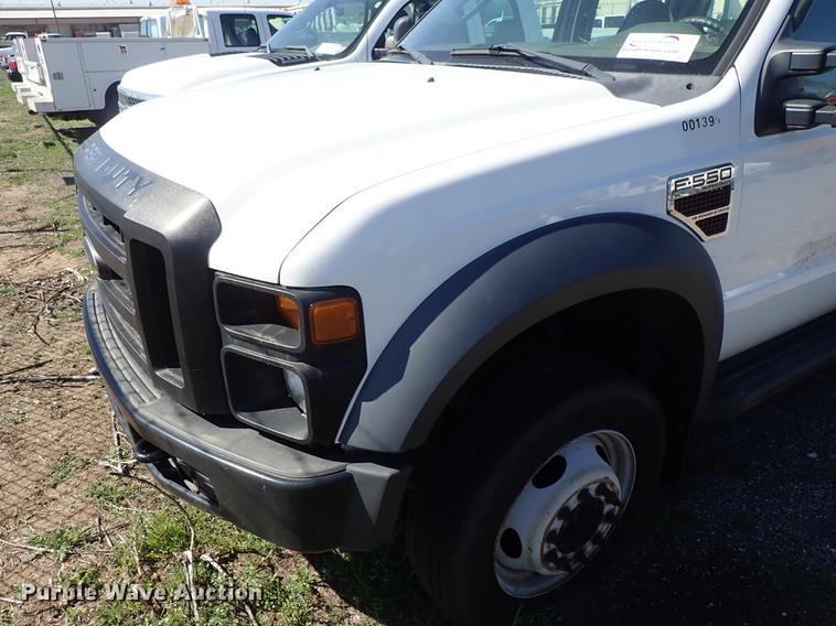 image for item DF1029 2008 Ford F550 Super Duty XL Crew Cab utility truck