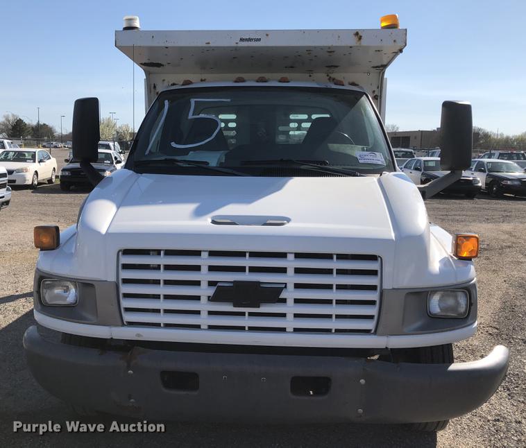 image for item DF1034 2005 Chevrolet C4500 dump truck