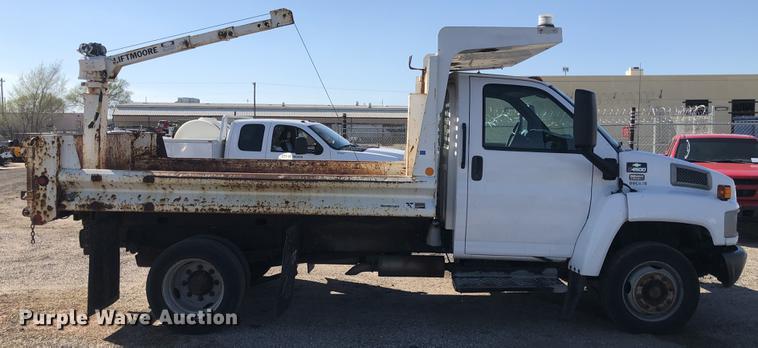 image for item DF1034 2005 Chevrolet C4500 dump truck