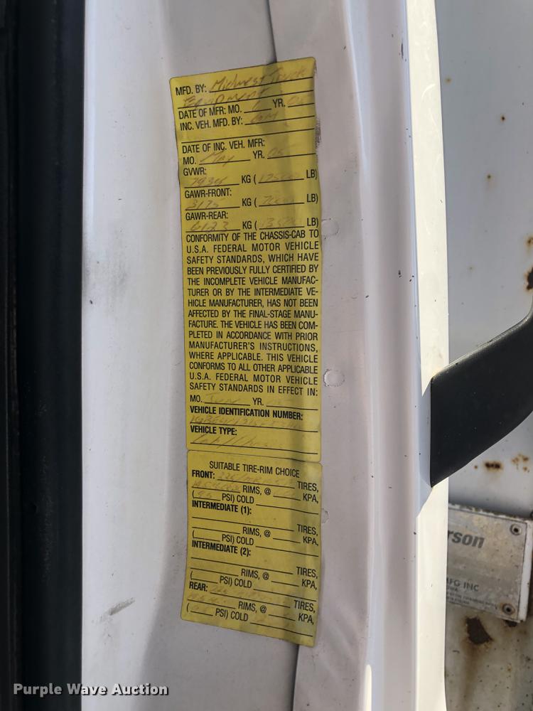 image for item DF1034 2005 Chevrolet C4500 dump truck