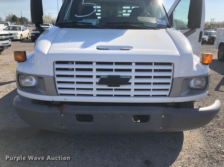 image for item DF1034 2005 Chevrolet C4500 dump truck