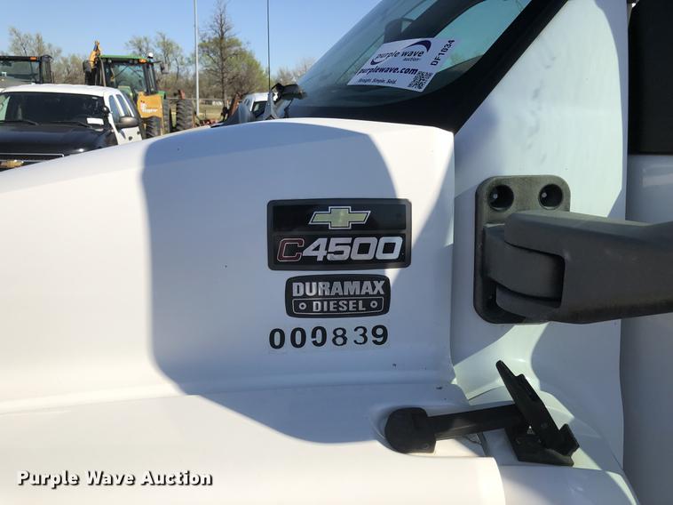 image for item DF1034 2005 Chevrolet C4500 dump truck