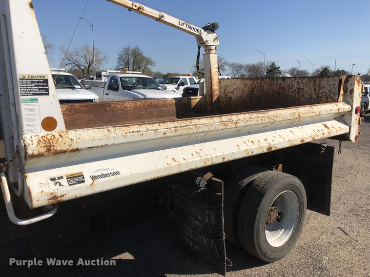 image for item DF1034 2005 Chevrolet C4500 dump truck