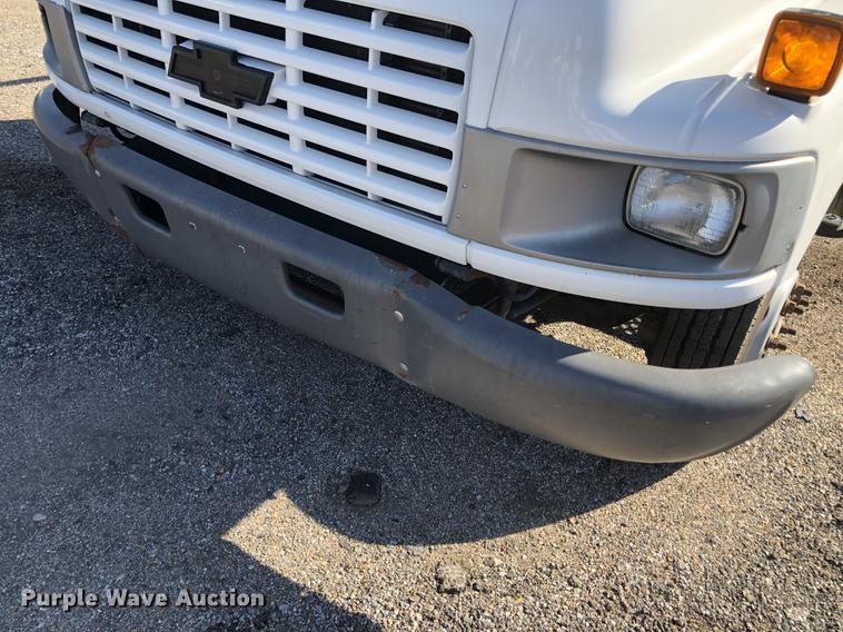 image for item DF1034 2005 Chevrolet C4500 dump truck