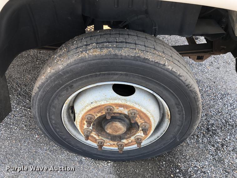 image for item DF1034 2005 Chevrolet C4500 dump truck