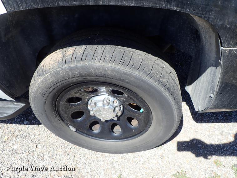 image for item DF1040 2013 Chevrolet Tahoe Police SUV