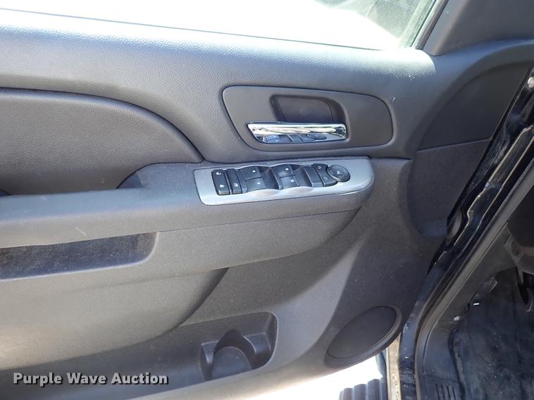 image for item DF1041 2014 Chevrolet Tahoe Police SUV