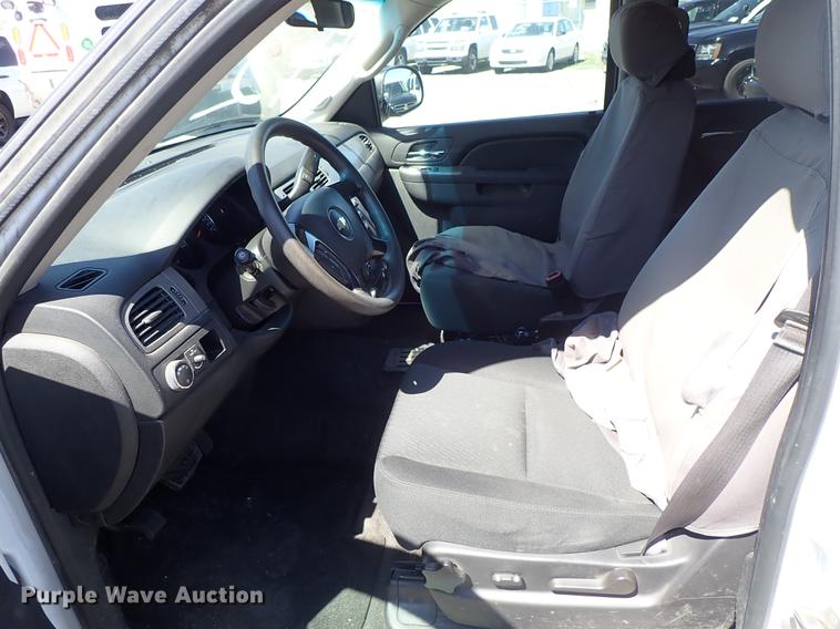 image for item DF1042 2013 Chevrolet Tahoe SUV