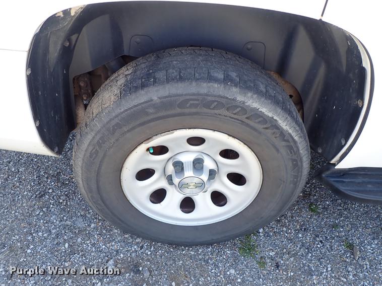 image for item DF1042 2013 Chevrolet Tahoe SUV