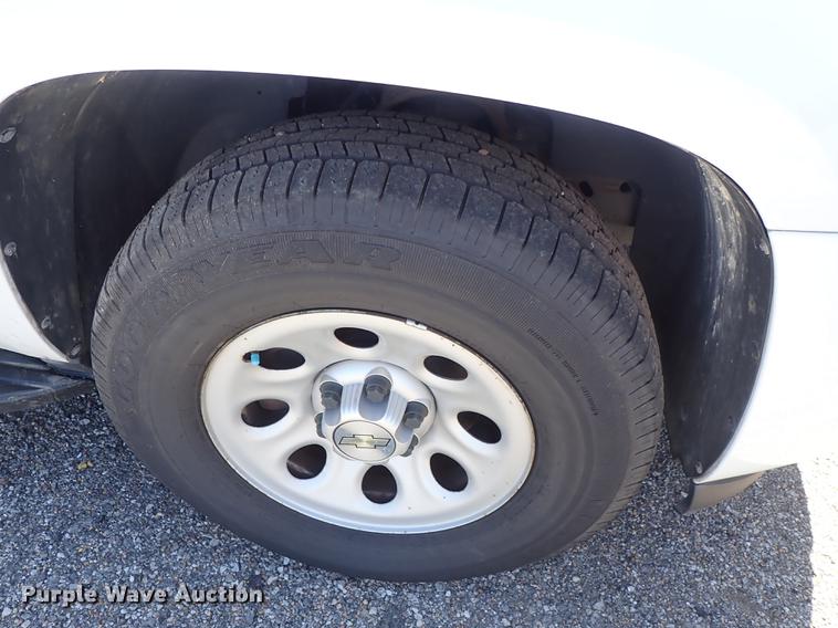 image for item DF1042 2013 Chevrolet Tahoe SUV