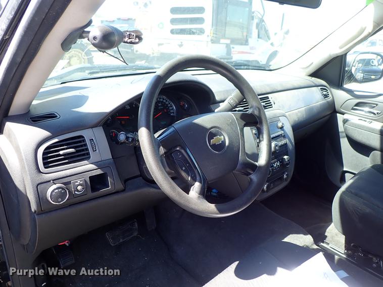 image for item DF1043 2012 Chevrolet Tahoe Police SUV