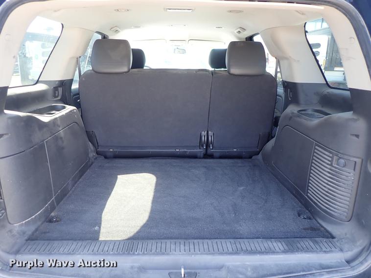 image for item DF1043 2012 Chevrolet Tahoe Police SUV