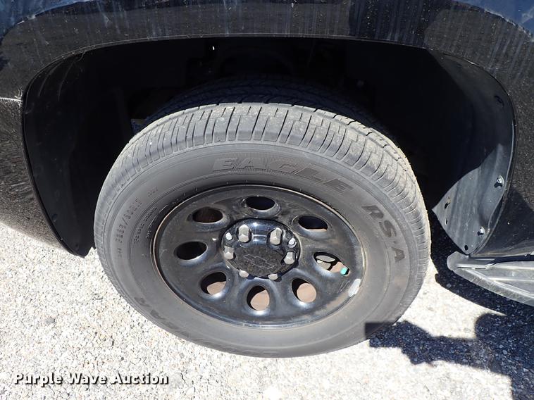 image for item DF1043 2012 Chevrolet Tahoe Police SUV