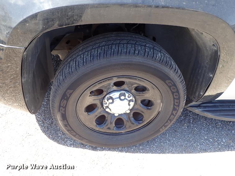 image for item DF1045 2013 Chevrolet Tahoe Police SUV