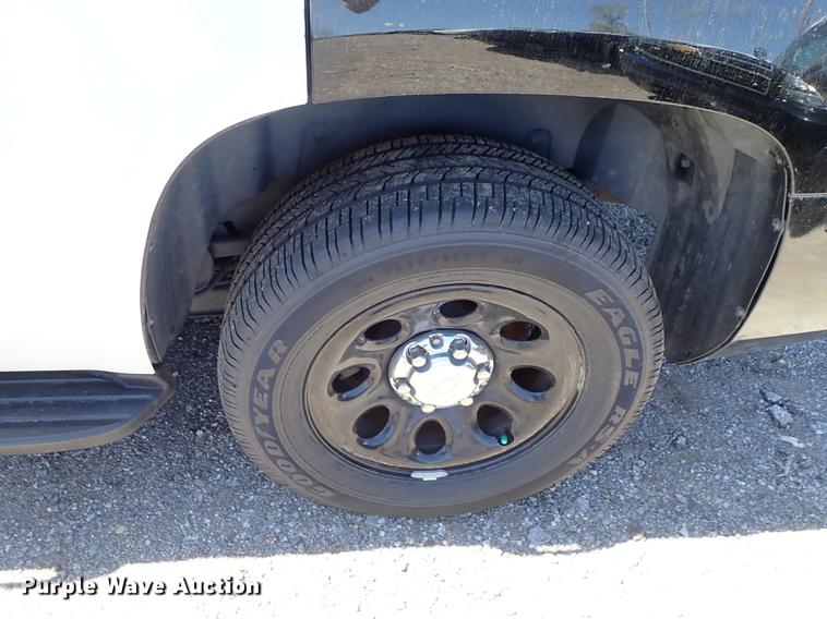 image for item DF1045 2013 Chevrolet Tahoe Police SUV