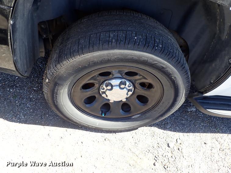 image for item DF1045 2013 Chevrolet Tahoe Police SUV