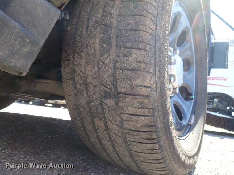 image for item DF1045 2013 Chevrolet Tahoe Police SUV