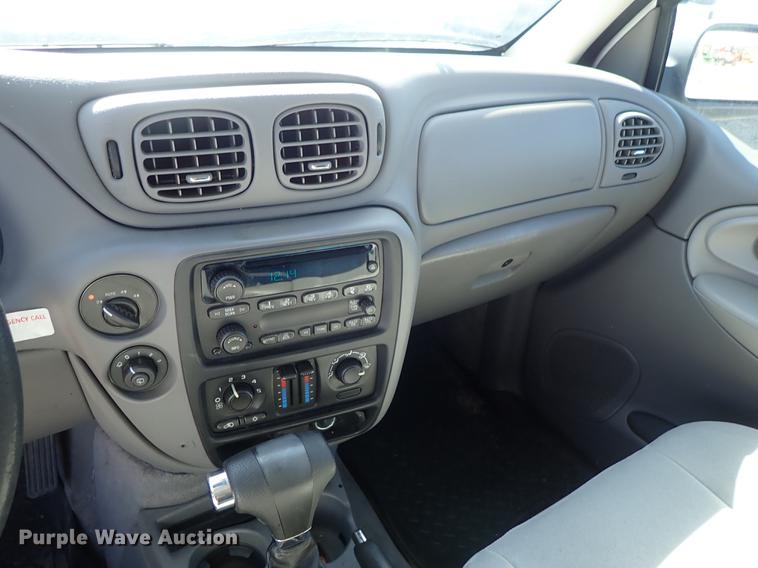 image for item DF1051 2008 Chevrolet TrailBlazer LS SUV