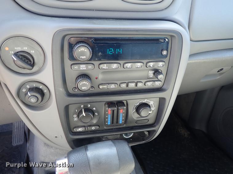 image for item DF1051 2008 Chevrolet TrailBlazer LS SUV