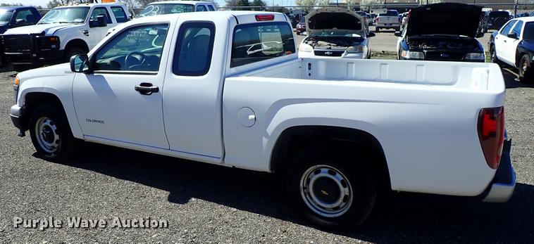 image for item DF1052 2005 Chevrolet Colorado Ext. Cab pickup truck