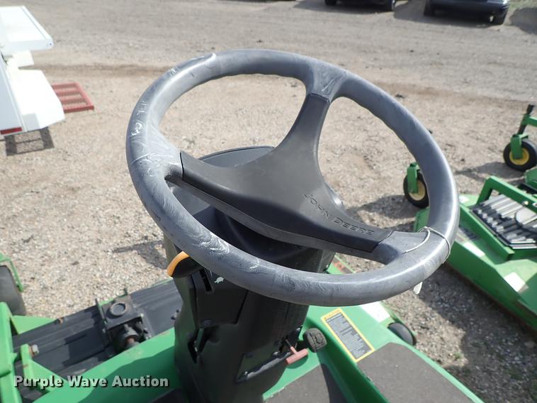 image for item DF1054 2008 John Deere 1445 Series II lawn mower