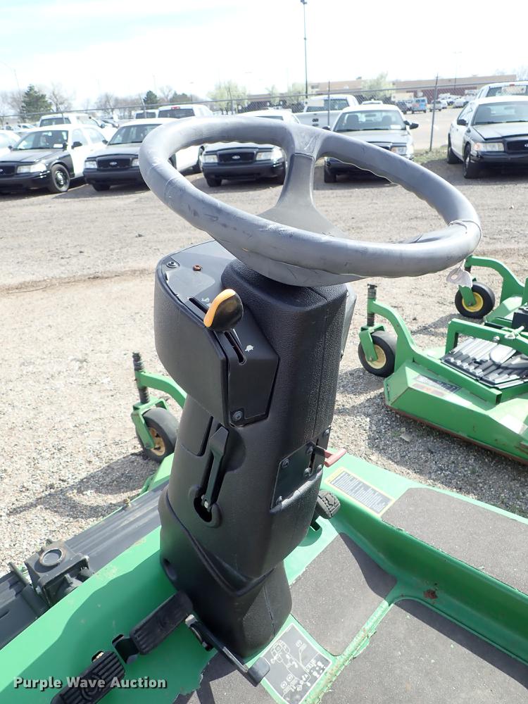 image for item DF1054 2008 John Deere 1445 Series II lawn mower