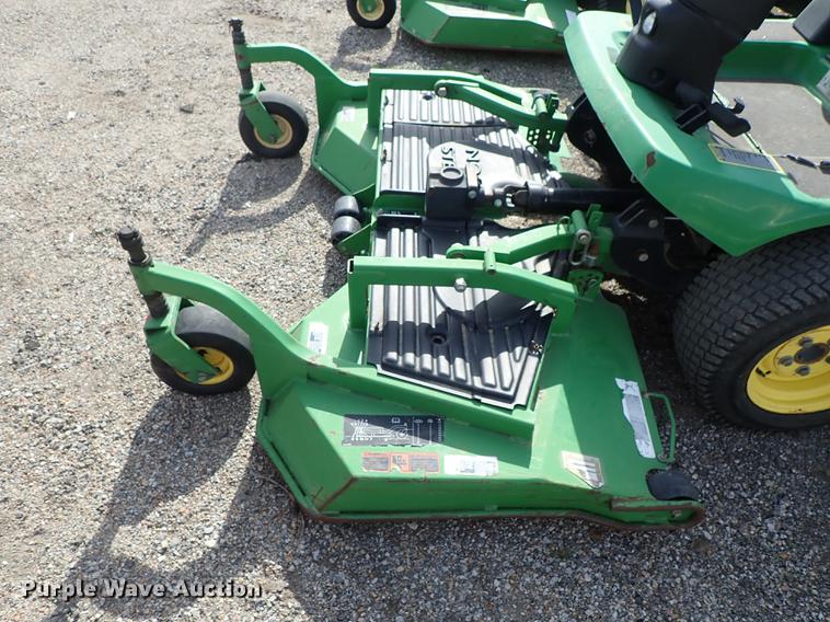 image for item DF1054 2008 John Deere 1445 Series II lawn mower