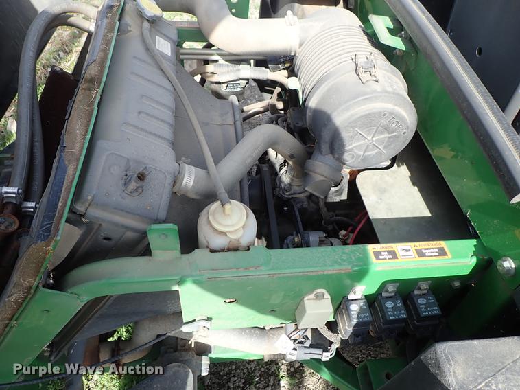 image for item DF1054 2008 John Deere 1445 Series II lawn mower
