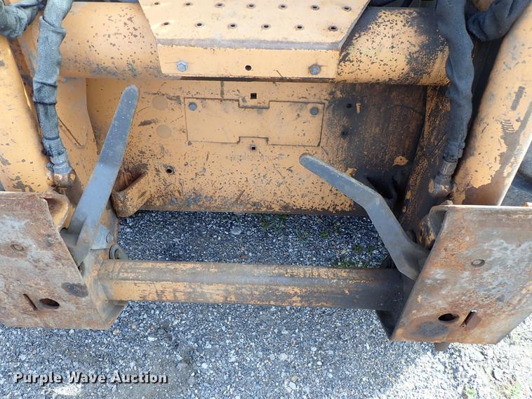 image for item DF1057 2007 Case 440 skid steer