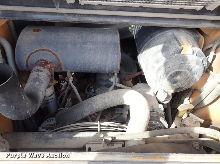 image for item DF1057 2007 Case 440 skid steer