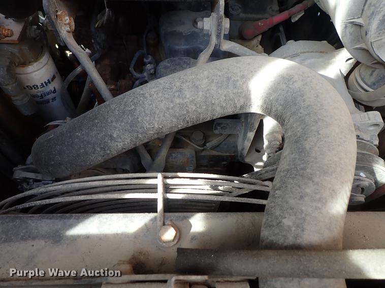 image for item DF1057 2007 Case 440 skid steer