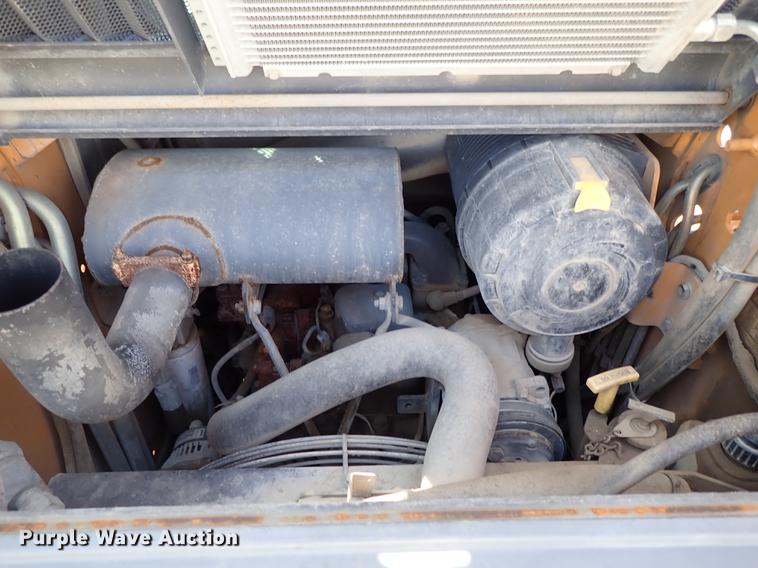 image for item DF1058 2007 Case 440 skid steer